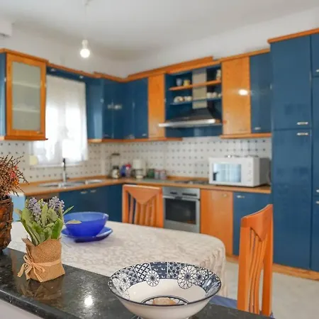 μονοκατοικία με θέα το ποτάμι * Trikala (Thessaly)