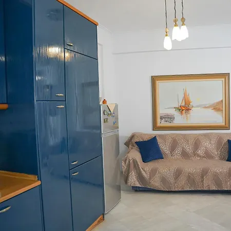 Apartment μονοκατοικία με θέα το ποτάμι Trikala (Thessaly)